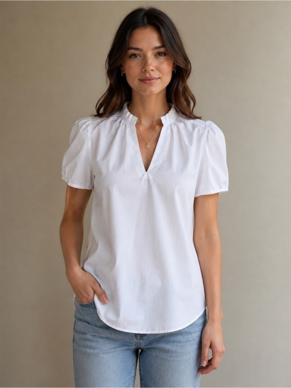 River Island White V-Neck Top Size 6 NWT